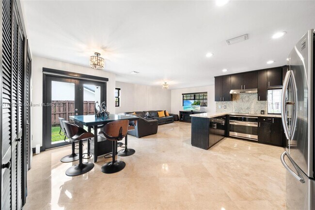 Photo - 5424 SW 154th Pl