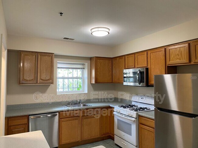 141-143 Norfolk Street - 1 - 1 Standard North