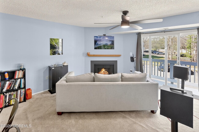 1111 Scarlet Oak Ave