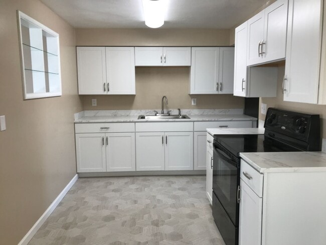 1018 W Oregon St