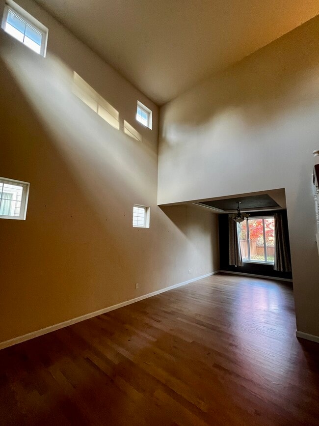 Photo - 19031 Waxen Rd