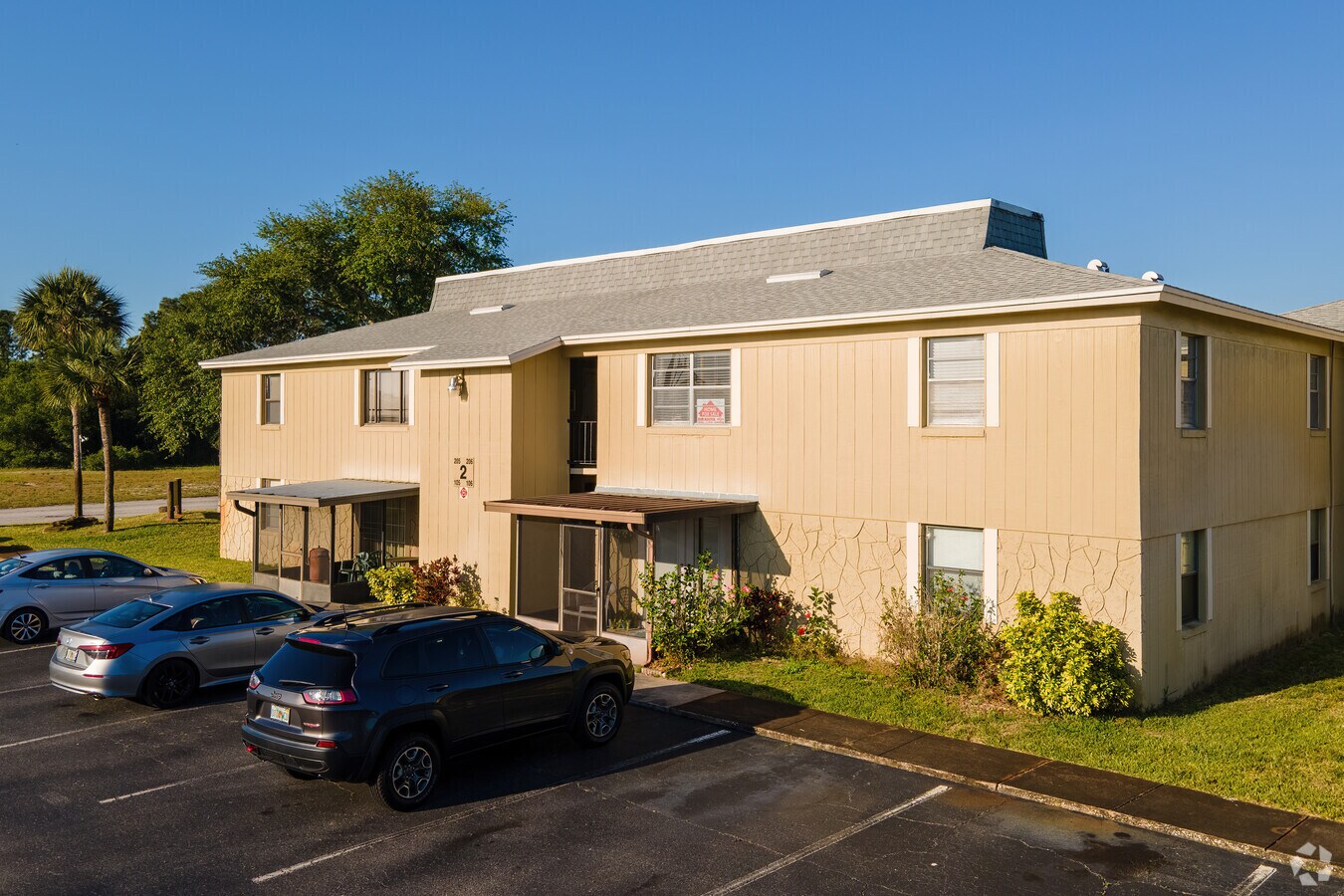4304 London Town Rd Titusville, FL 32796 - Nottingham Manor Apartments
