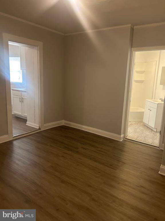 Photo - 2136 N Fulton Ave Unit 3