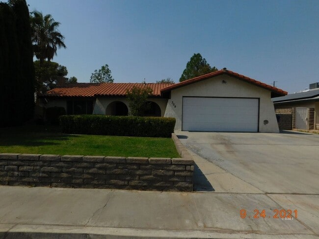 Photo - Charming 3-Bedroom Home with Solar, A/C & ...