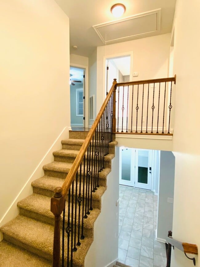 Photo - 1194 Eagle's Bluff Dr