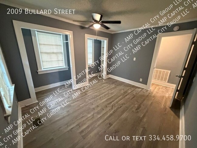 Photo - 2009 Bullard St