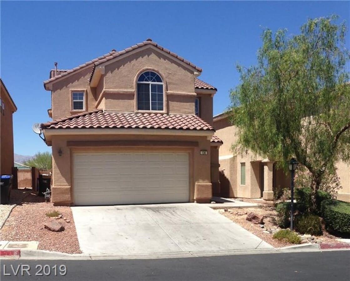 Stylish Two-Story Home in Gated Community with Resort-Style Amenities! - Stylish Two-Story Home in Gated Community with Resort-Style Amenities!