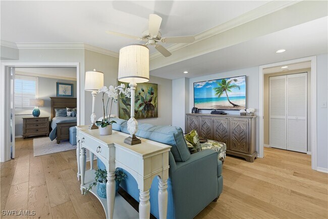 Photo - 6361 Pelican Bay Blvd Unidad 802