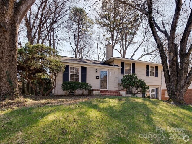 Building Photo - 4917 White Oak Rd Rental