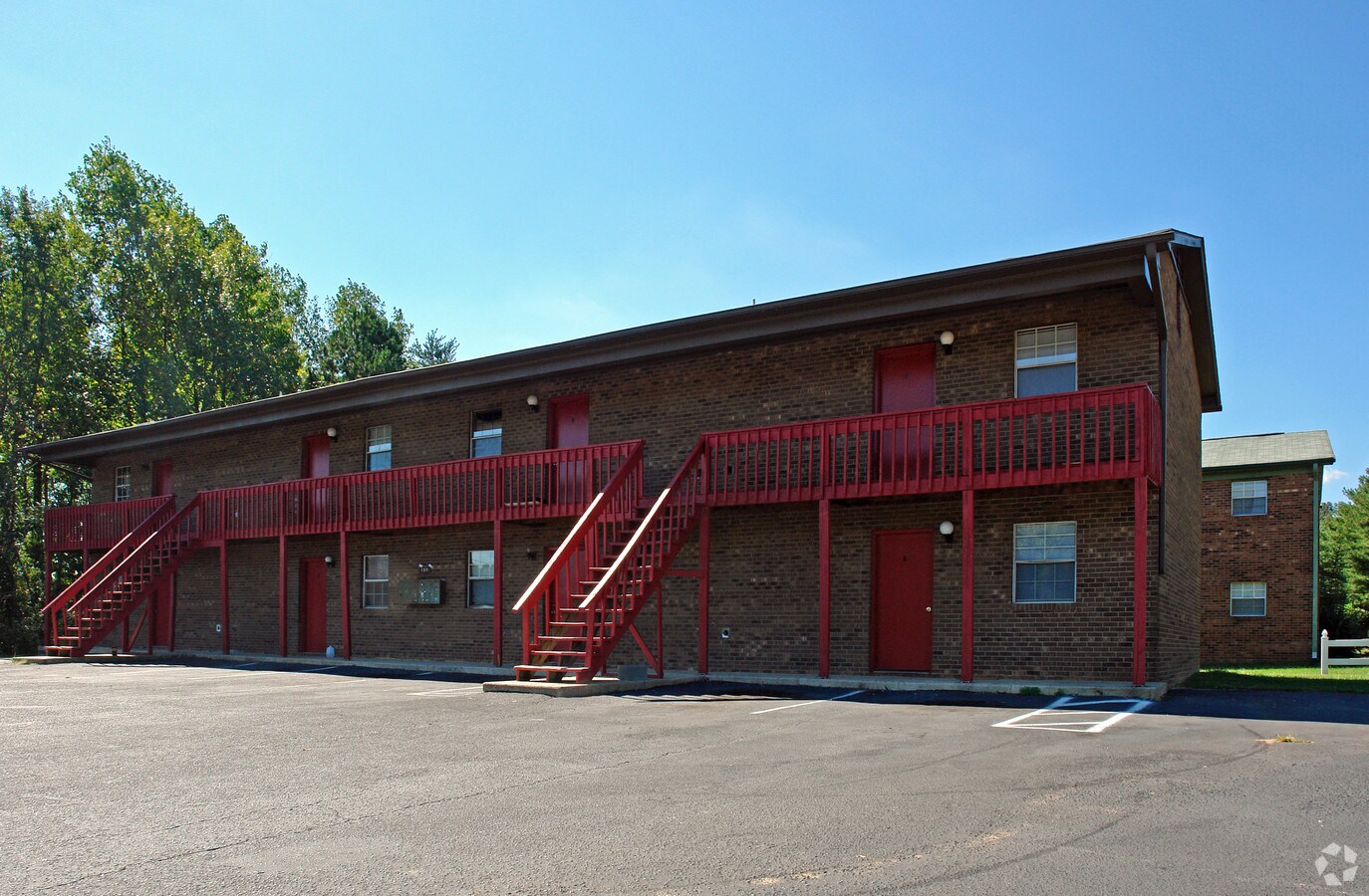 Hillside Apartments - Hillside Apartments