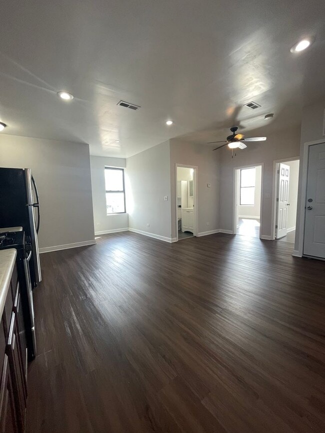 Photo - 1141 S Western Ave Unidad 3F