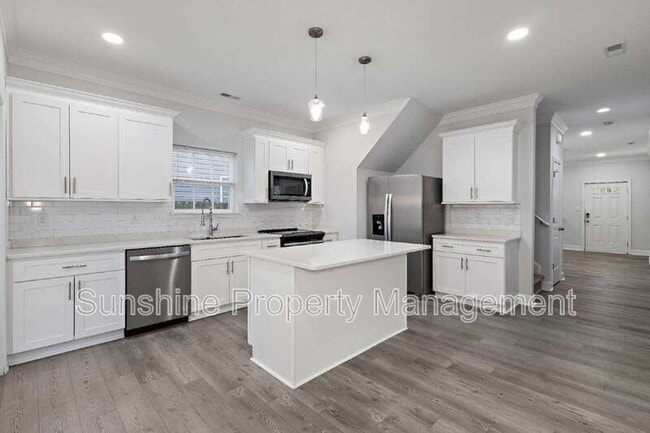 Photo - 805 Ridgeway Ave