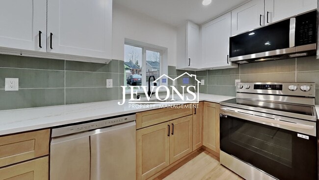 Photo - 3719 S 11th St