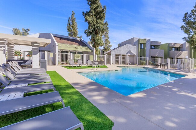 Lemon & Pear Tree Apartments