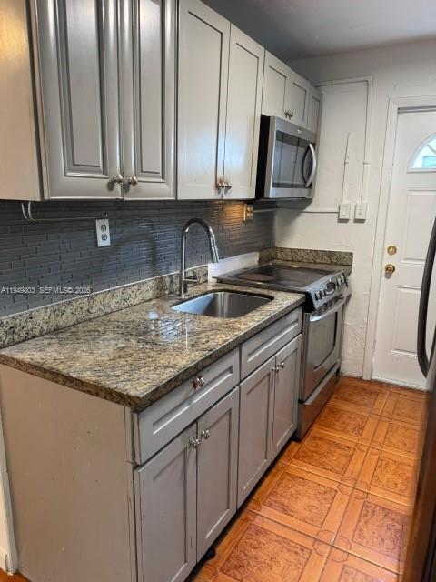 Building Photo - 3017 NW 7th Ct