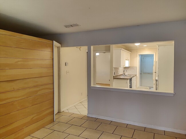Photo - 801 Burcale Rd Unidad K1 Rental