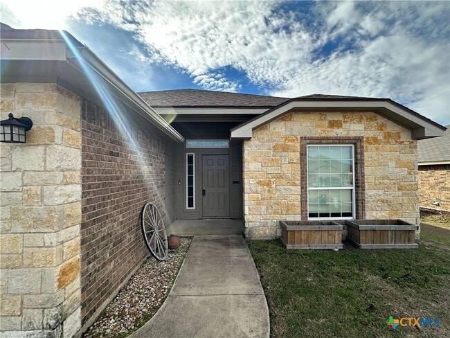 Photo - 2702 Montague County Dr