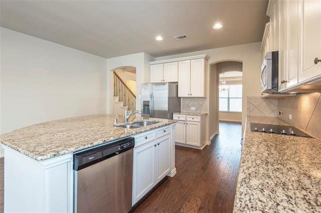 Photo - 8008 Choctaw Ln