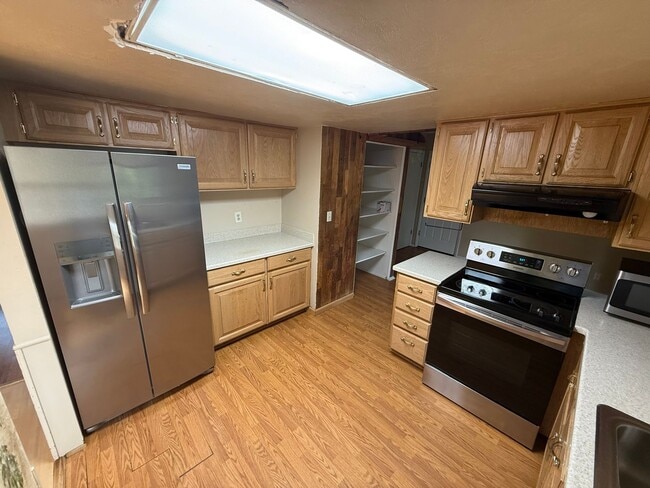 Photo - 13445 Green Cir