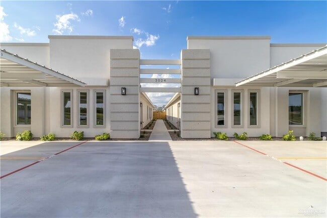 3024 Stark Rd Unit 2