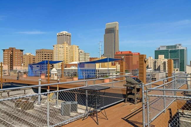 Skinner Macaroni Lofts