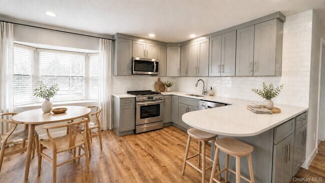 Building Photo - 27 Southridge Dr Unit 1