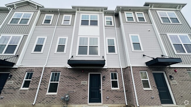 Building Photo - 1094 Bogart St Rental