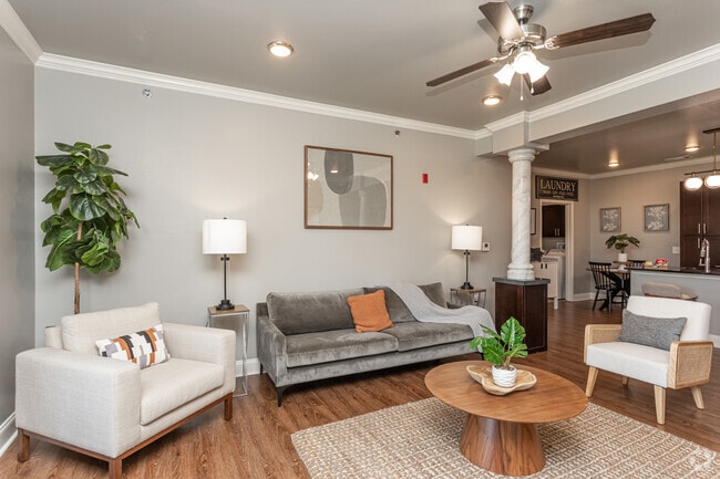 2BR, 2BA - 1,193 SF - The Burgandy