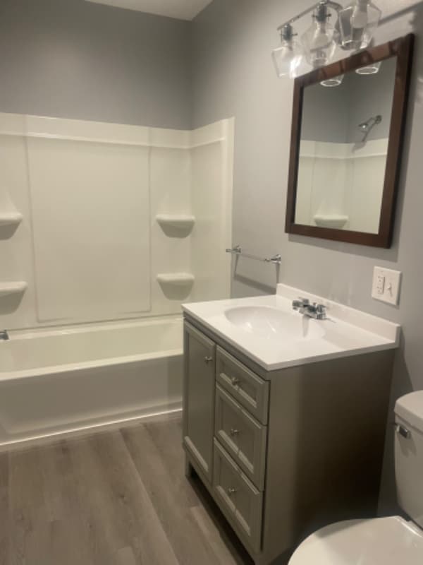 201 W Main St Unit B