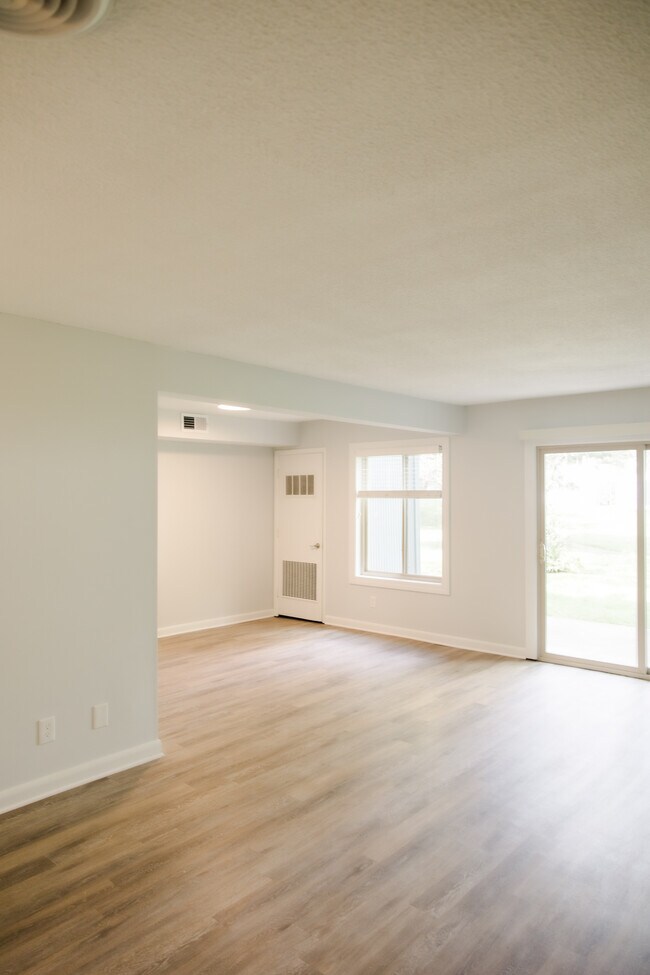 Tall Oaks Apartments