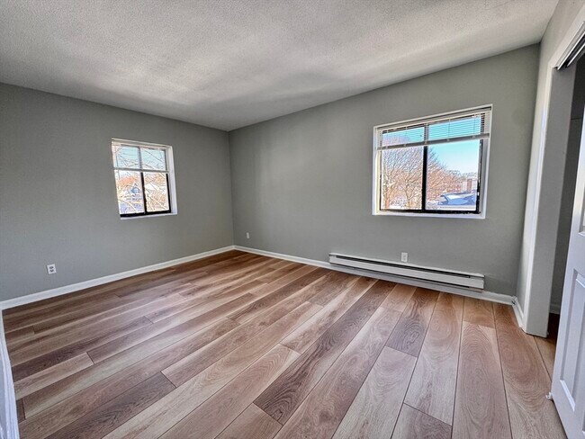 Photo - 837 River St Unit 14