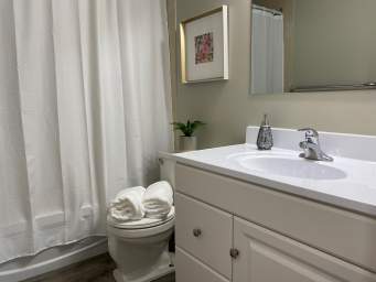 Pinecrest Apartments
