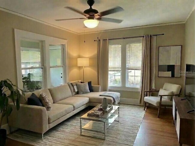 Photo - 1601-1611 11th St N