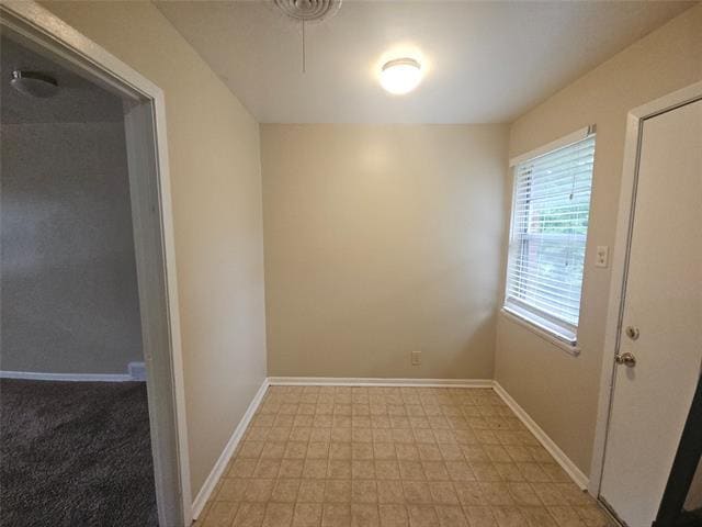 Photo - 6419 Onyx Dr N