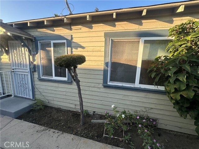 Photo - 920 McFarland Ave