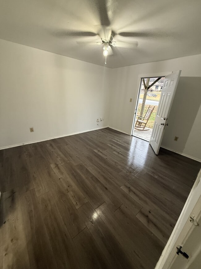 12002 Sugar Mill Cir Unidad A