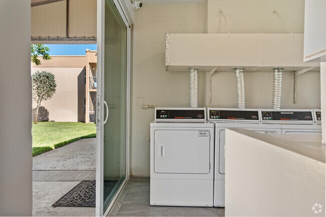 Lime Tree Village - Laundry Room