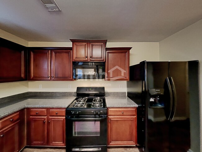 Photo - 119 Hidden Creek Dr