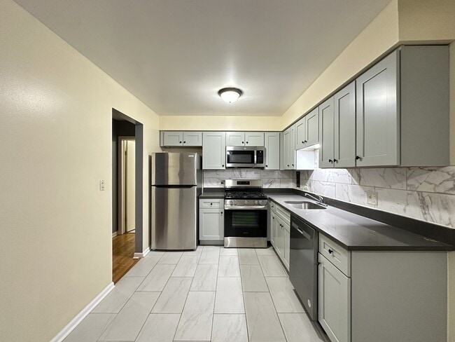 Photo - 630 Lincoln Ave Unidad 402