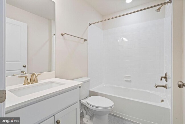 Photo - 30 Cardinal Wy