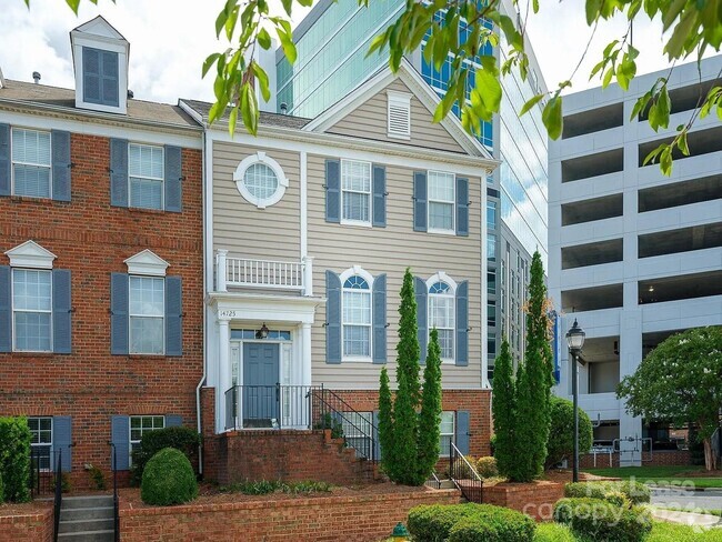 Building Photo - 14725 Ballantyne Village Way Rental