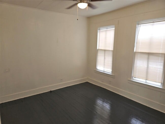 Photo - 2118 Elysian St