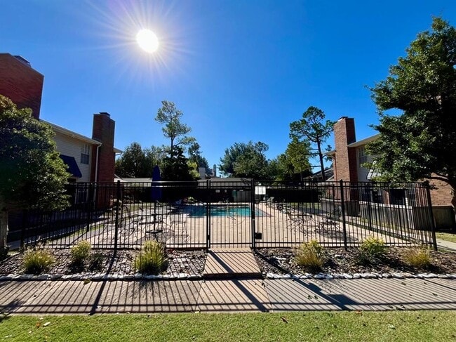 Photo - 3200 W Britton Rd Unit 270