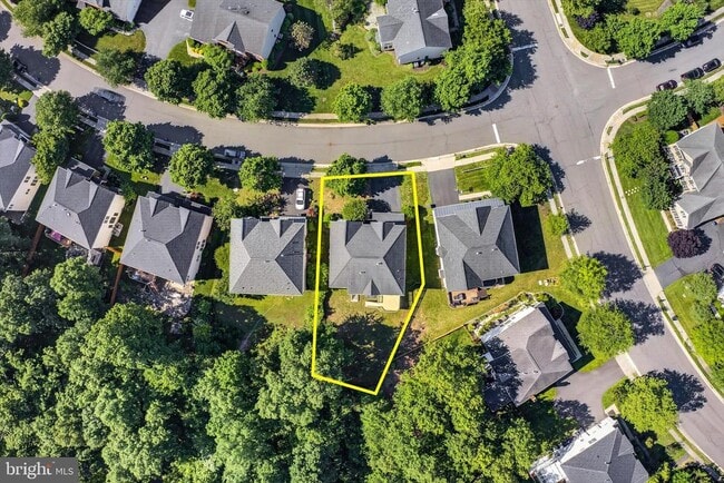 Building Photo - 25670 S Village Dr