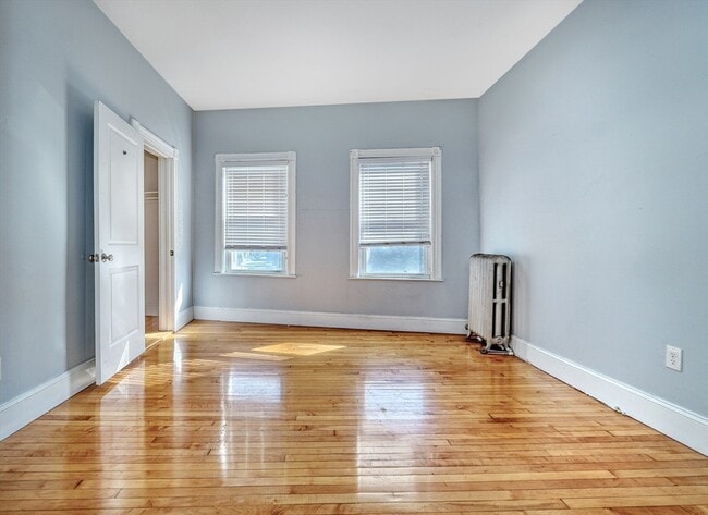 Photo - 437-439 High St Unit 2