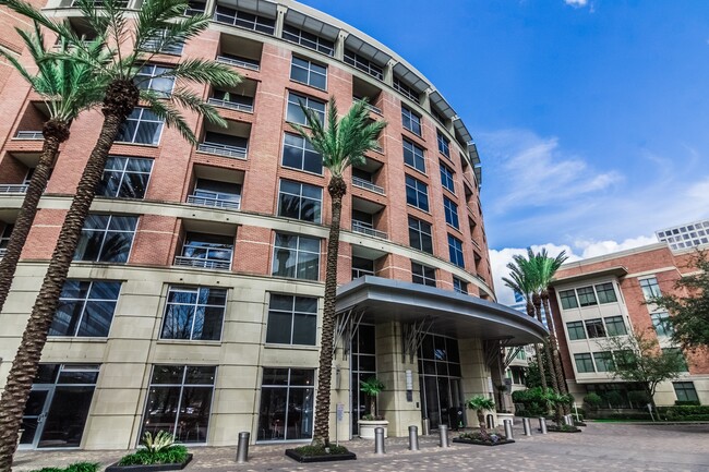 1901 Post Oak Blvd Unit 4102