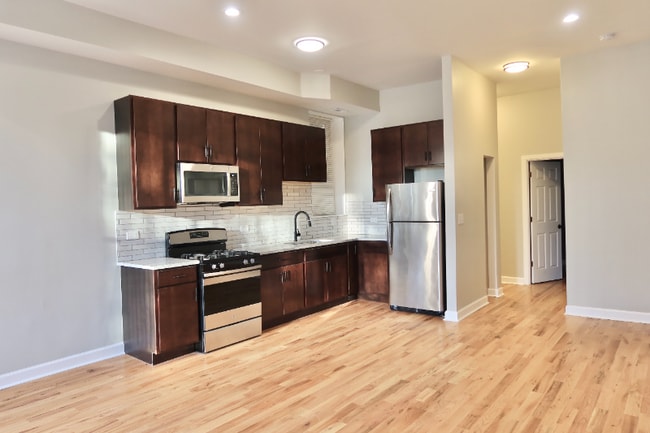 Building Photo - 1303 S Christiana Ave Rental