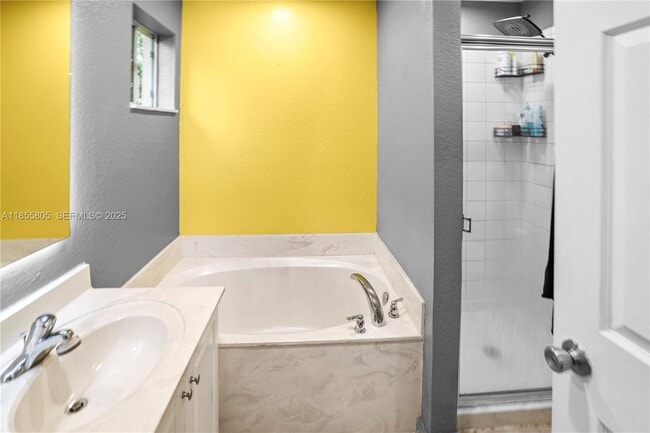 Photo - 6037 SW 19th St