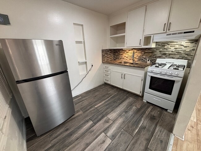 Photo - 3241 Taraval St
