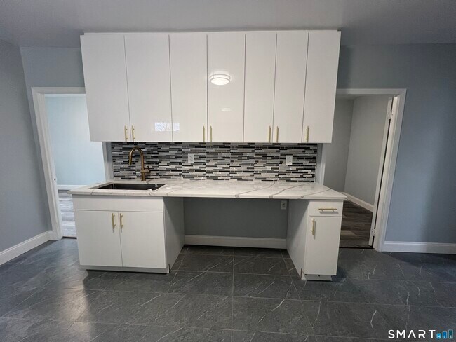 Photo - 268 Davenport Ave Unit #2